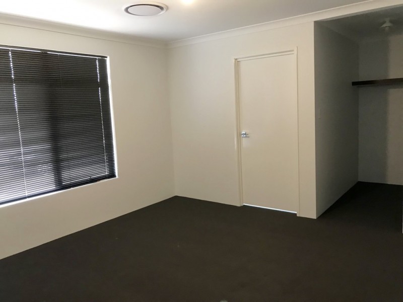 14 Morwell Entrance, Wandi WA 6167