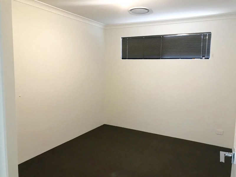 14 Morwell Entrance, Wandi WA 6167