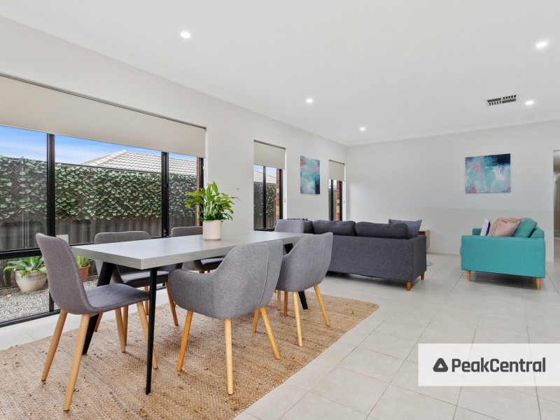 129 Clyde Avenue, Baldivis WA 6171