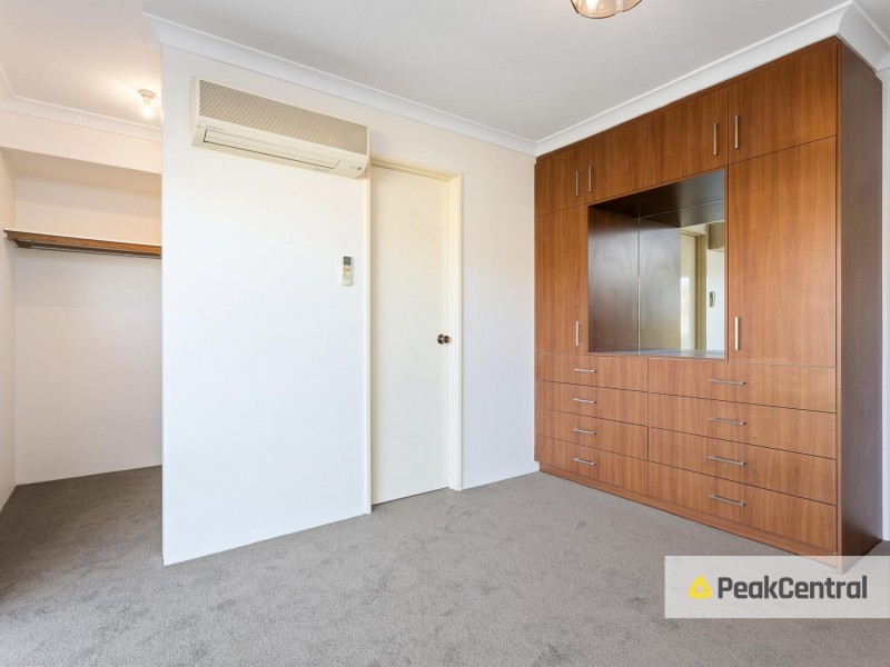 41 Bloodwood Circle, South Lake WA 6164