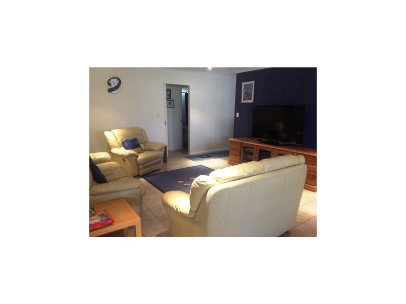 20 Brenchley Drive, Atwell WA 6164