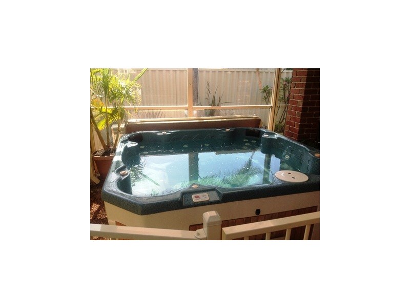 20 Brenchley Drive, Atwell WA 6164