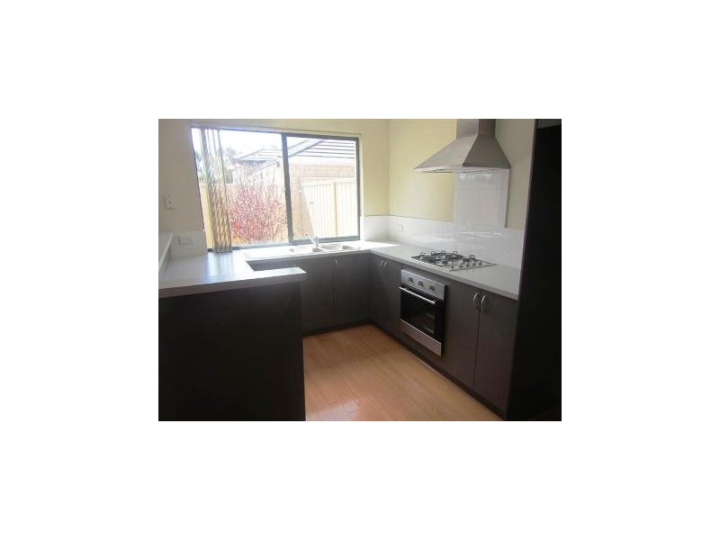 1 Biara Lane, Success WA 6164