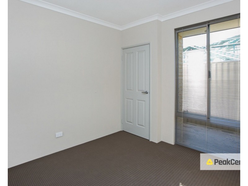 32 Needlewood Loop, Wandi WA 6167