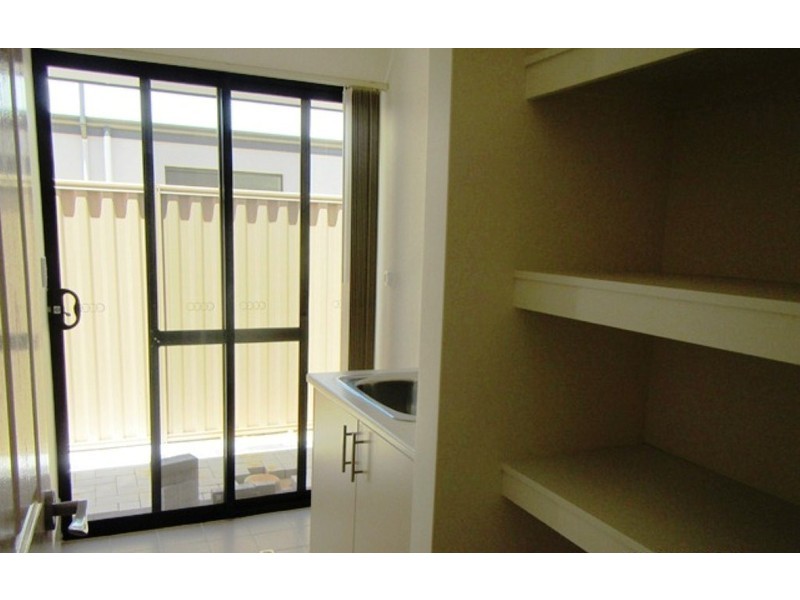 6 Packer Rise, Hammond Park WA 6164