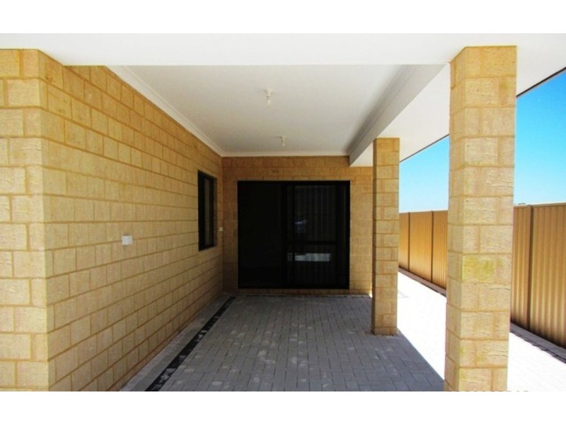 6 Packer Rise, Hammond Park WA 6164