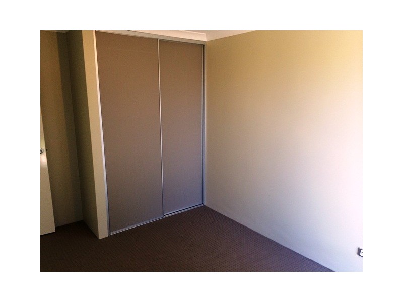 11 Trusty Way, Piara Waters WA 6112