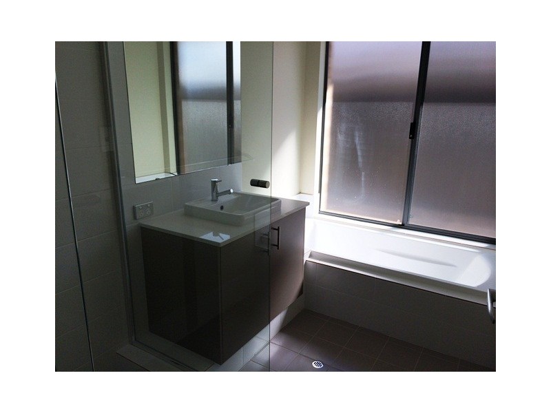 11 Trusty Way, Piara Waters WA 6112