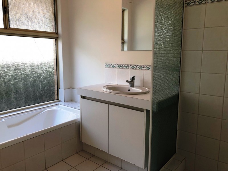 LOT 305 Oaten Retreat, Atwell WA 6164