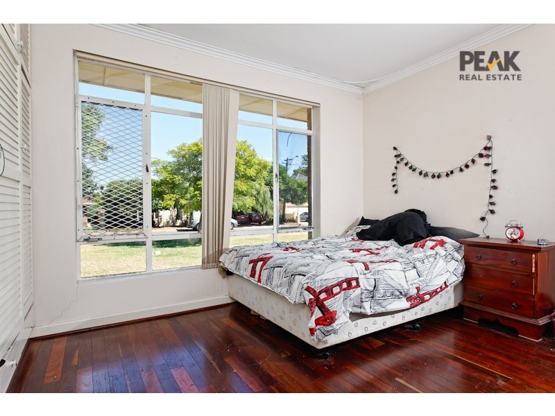 21 Mullings Way, Myaree WA 6154