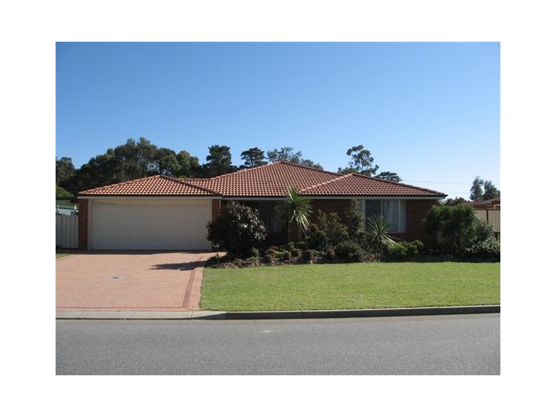 14  Brown Crescent, Seville Grove WA 6112