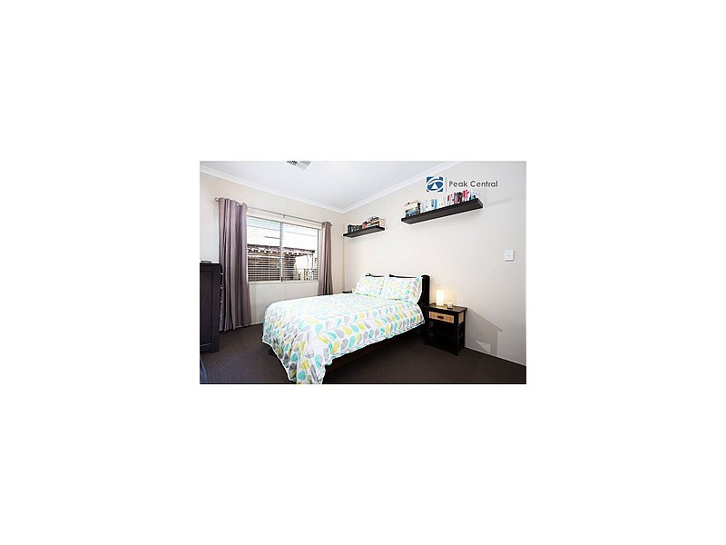 17 Armand Drive, Aubin Grove WA 6164