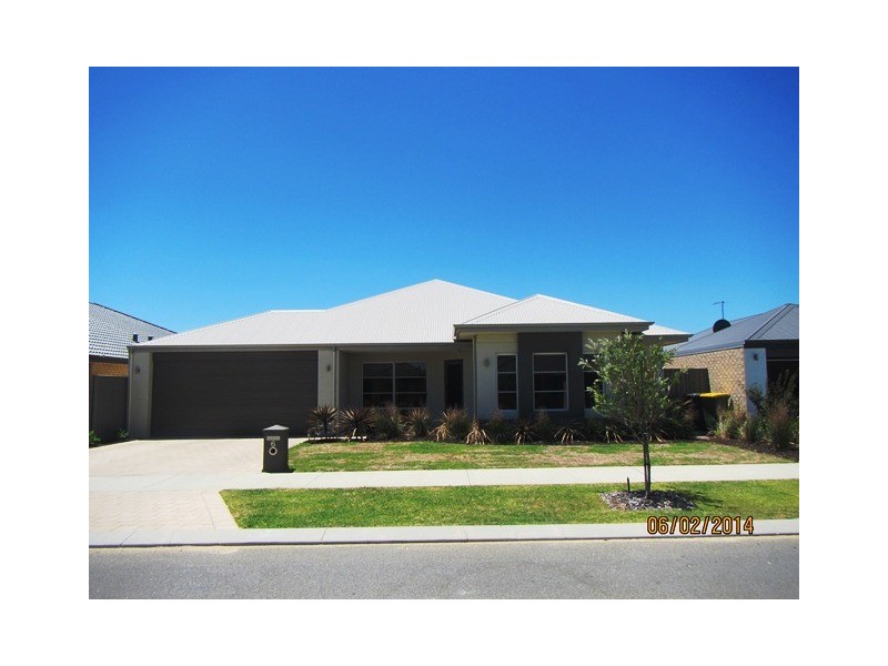 6 Chatham Way, Harrisdale WA 6112