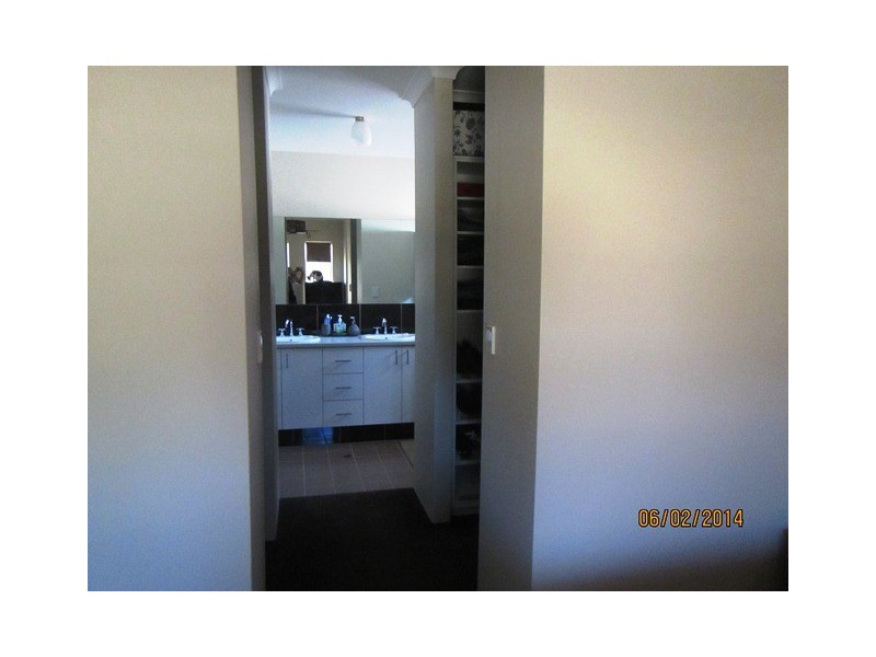 6 Chatham Way, Harrisdale WA 6112