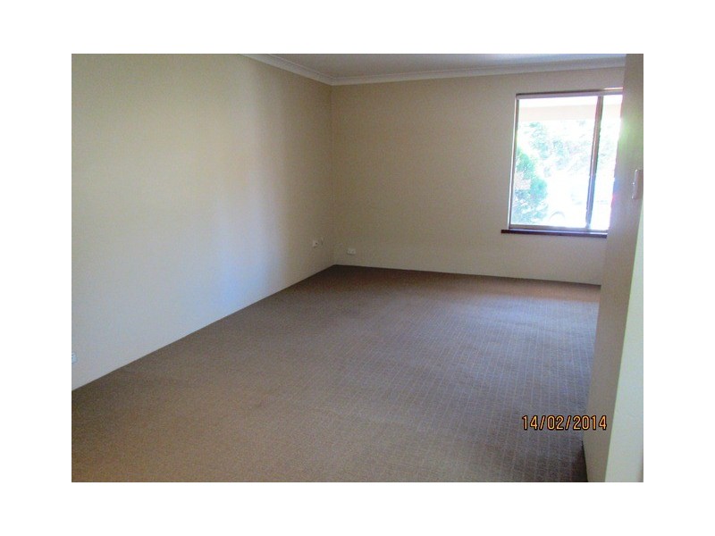 7 Bauera Glade, South Lake WA 6164