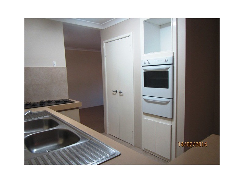 7 Bauera Glade, South Lake WA 6164