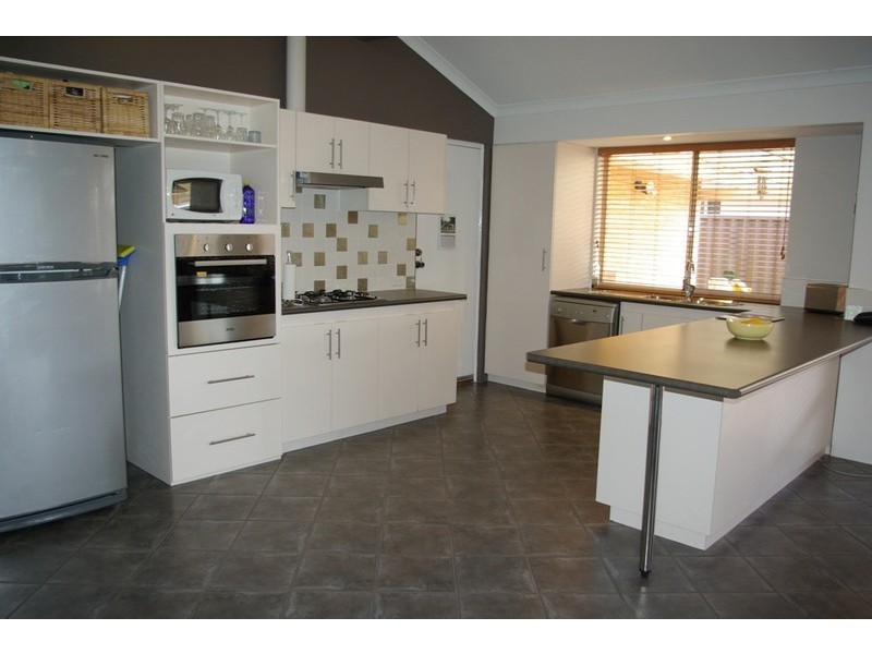 92 Lydon Blvd, Atwell WA 6164