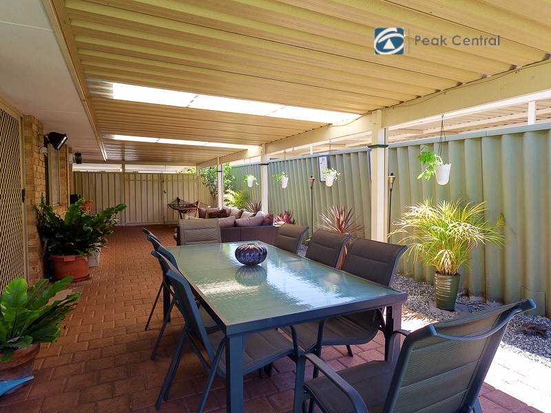 18 Seabrook Place, Success WA 6164