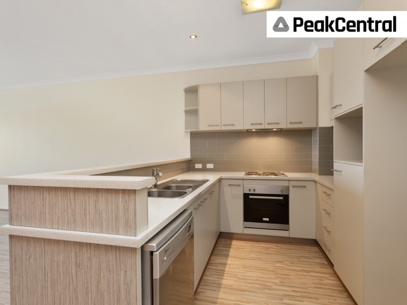 19/19 Junction Blvd, Cockburn Central WA 6164