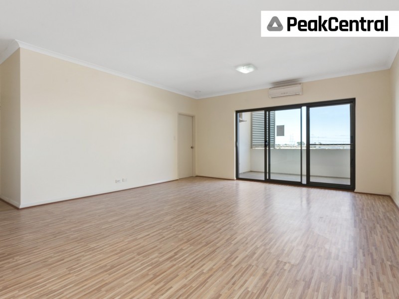 19/19 Junction Blvd, Cockburn Central WA 6164