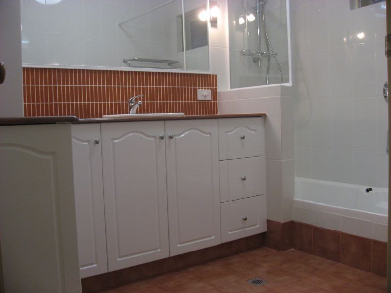 13 Worthington Road, Booragoon WA 6154