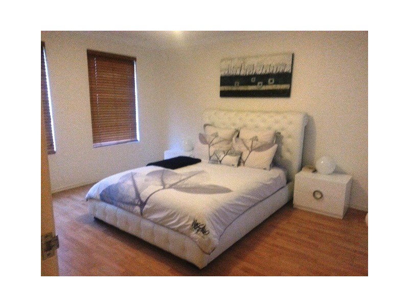 4 Oxburgh Link, Success WA 6164