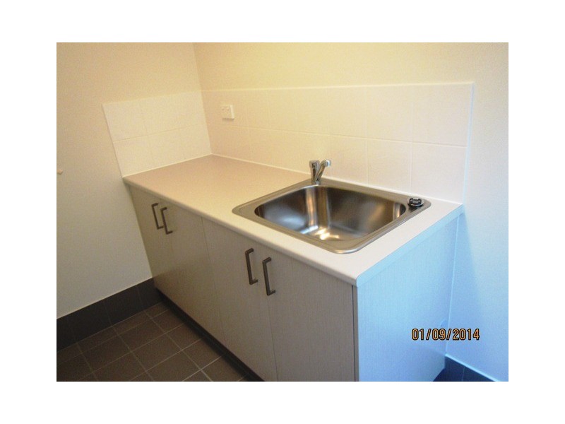 16 Goldfields Loop, Wandi WA 6167