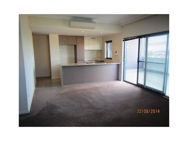 53/23 Junction Boulevard, Cockburn Central WA 6164