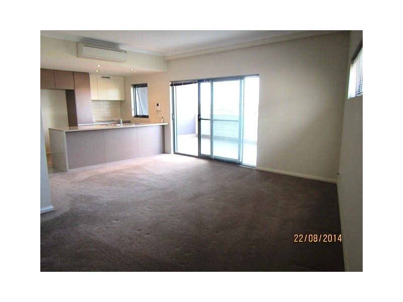 53/23 Junction Boulevard, Cockburn Central WA 6164