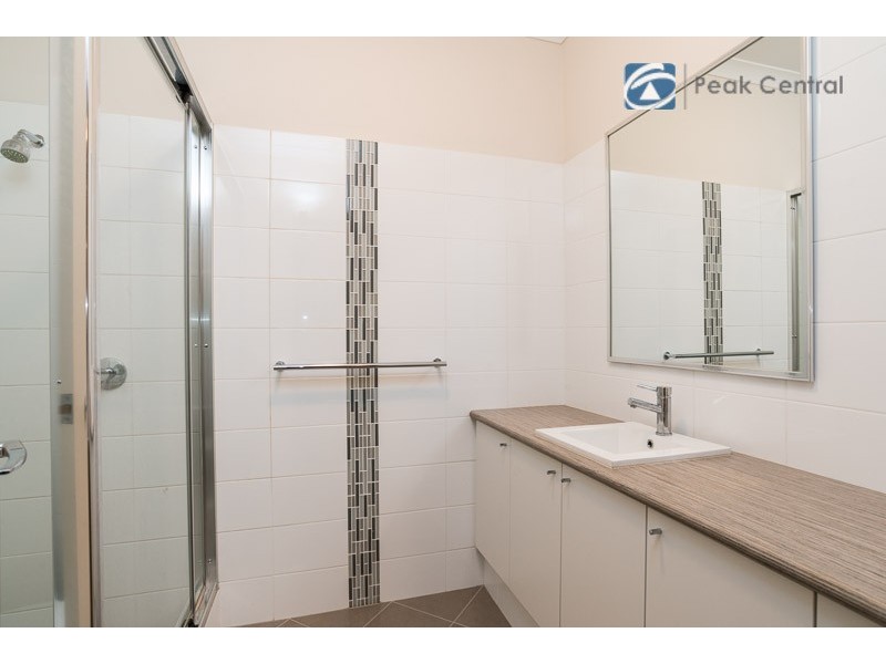 2/65 Baler Court, Hammond Park WA 6164