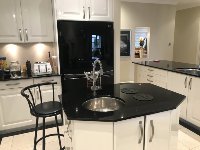 2 Sunflower Road, Success WA 6164