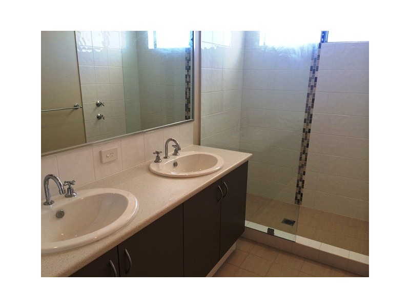 2 Baveno Road, Beeliar WA 6164
