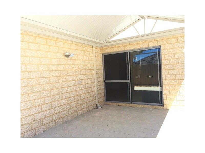 2 Baveno Road, Beeliar WA 6164