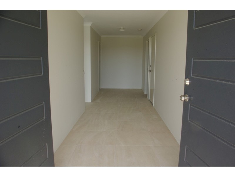 14 McIntosh Street, Hammond Park WA 6164