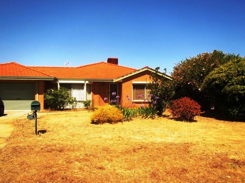6 Bree Close, Atwell WA 6164