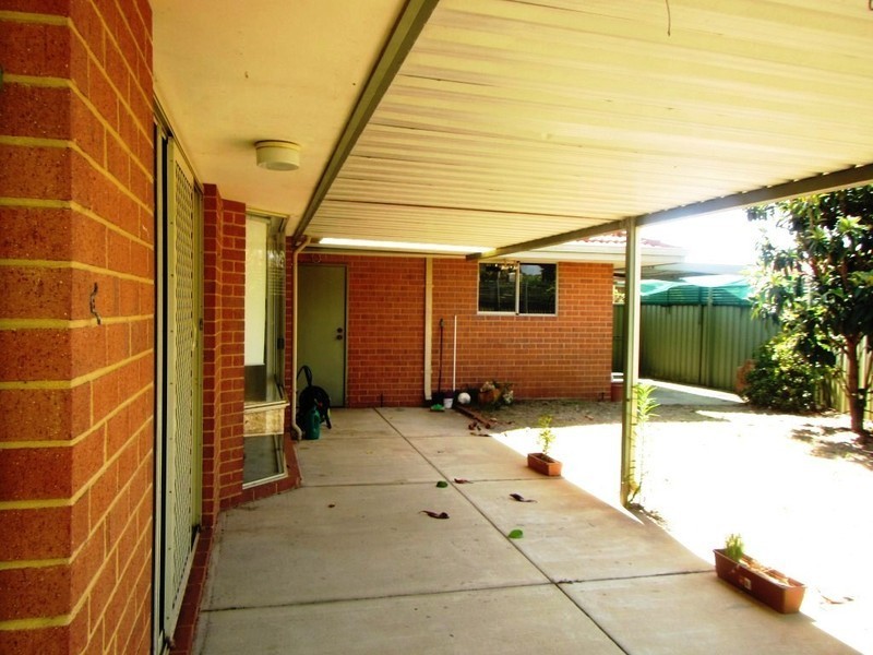 6 Bree Close, Atwell WA 6164