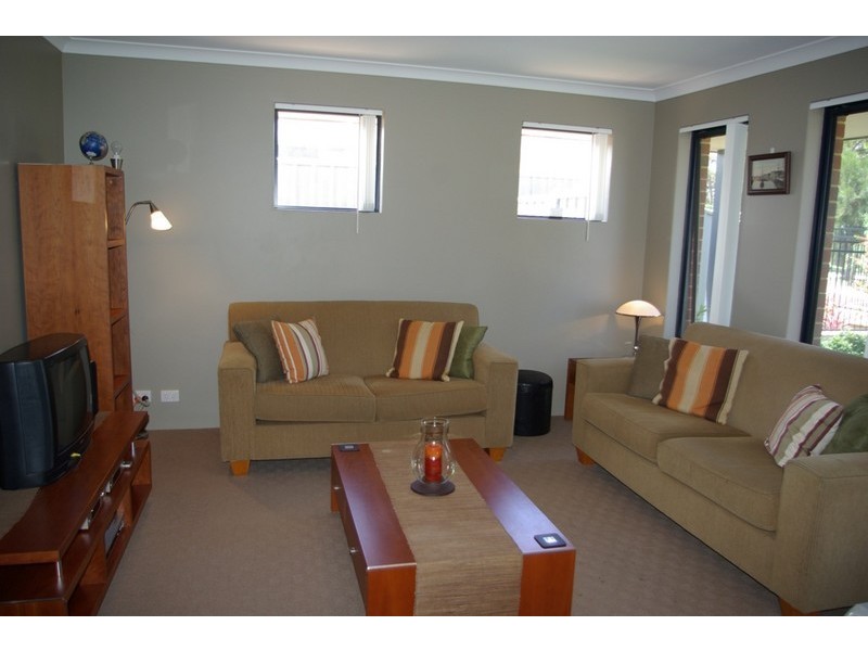 58 Abingdon Crescent, Wellard WA 6170
