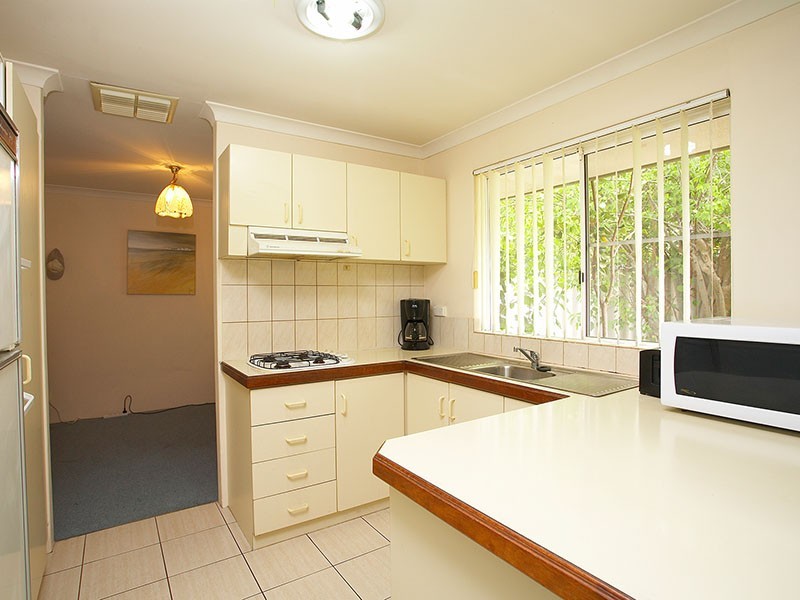 3/12 Kardinya Road, Kardinya WA 6163