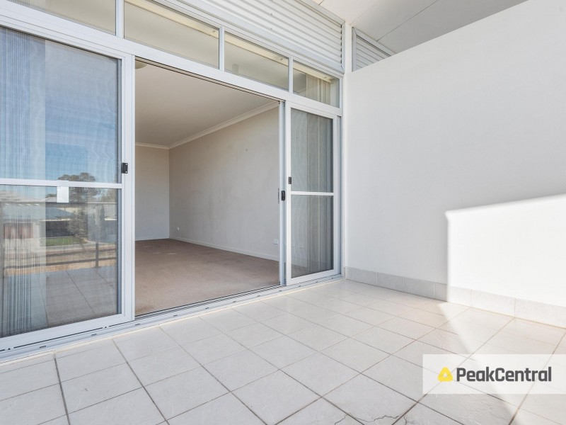 18/105 Wentworth Parade, Success WA 6164