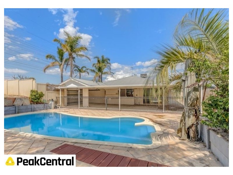 19 Seabrook Place, Success WA 6164