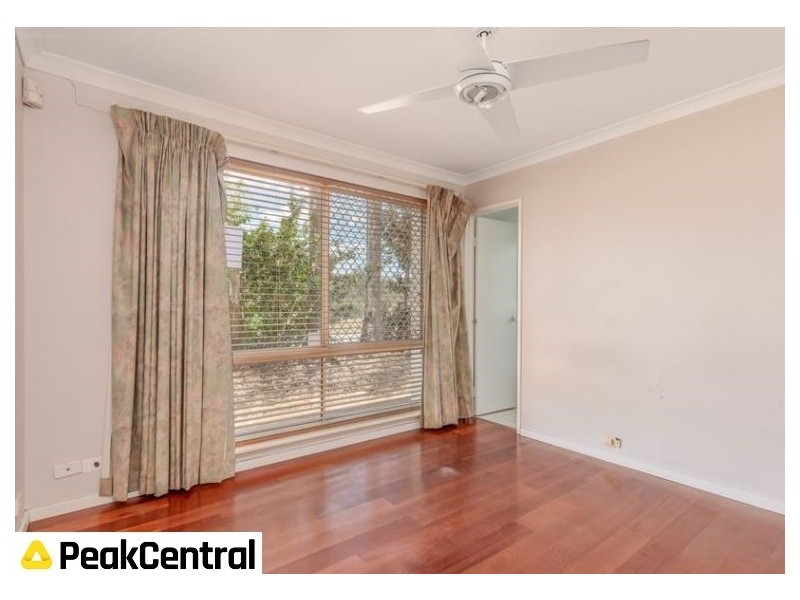 19 Seabrook Place, Success WA 6164