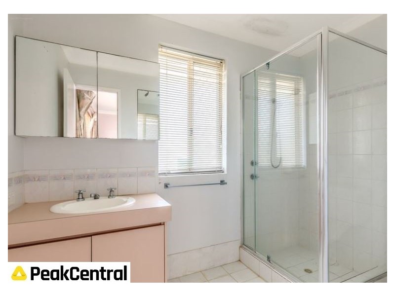 19 Seabrook Place, Success WA 6164