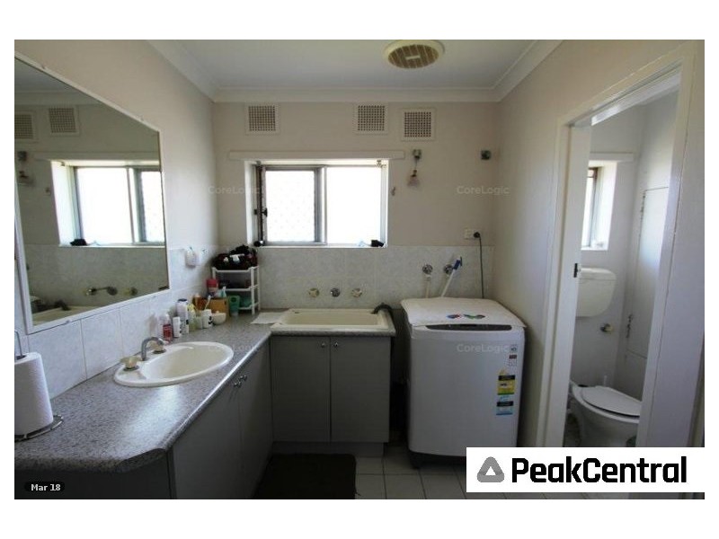 33 Steward Way, Orelia WA 6167