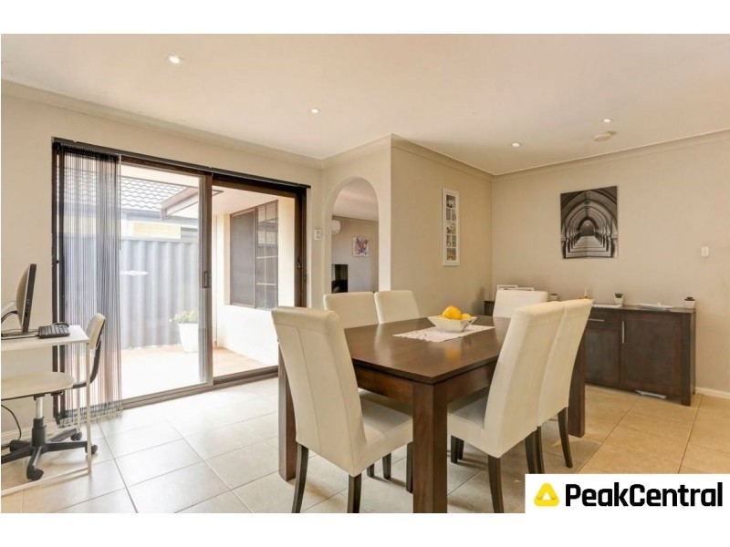 28 Blackthorn Road, Eden Hill WA 6054