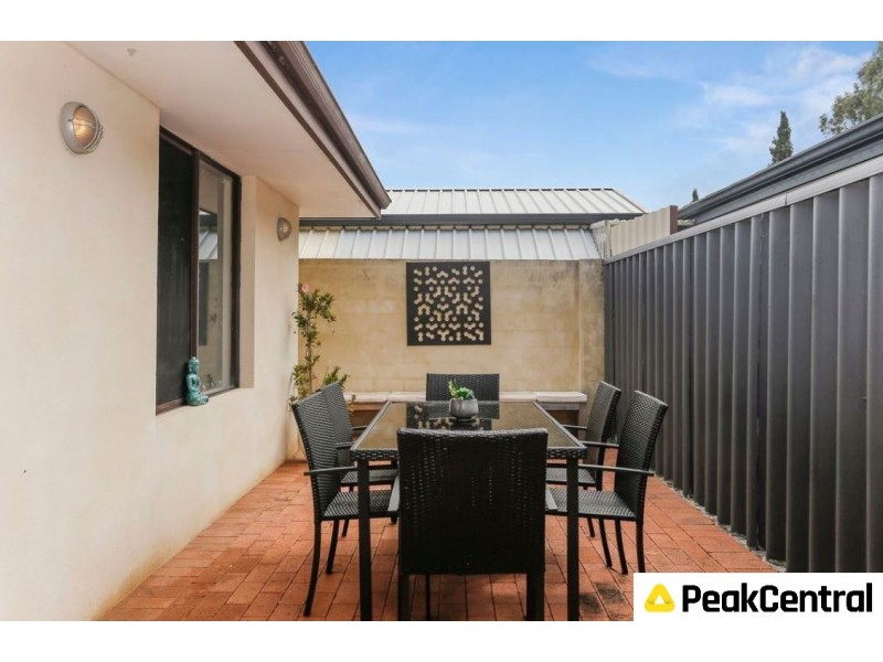 28 Blackthorn Road, Eden Hill WA 6054