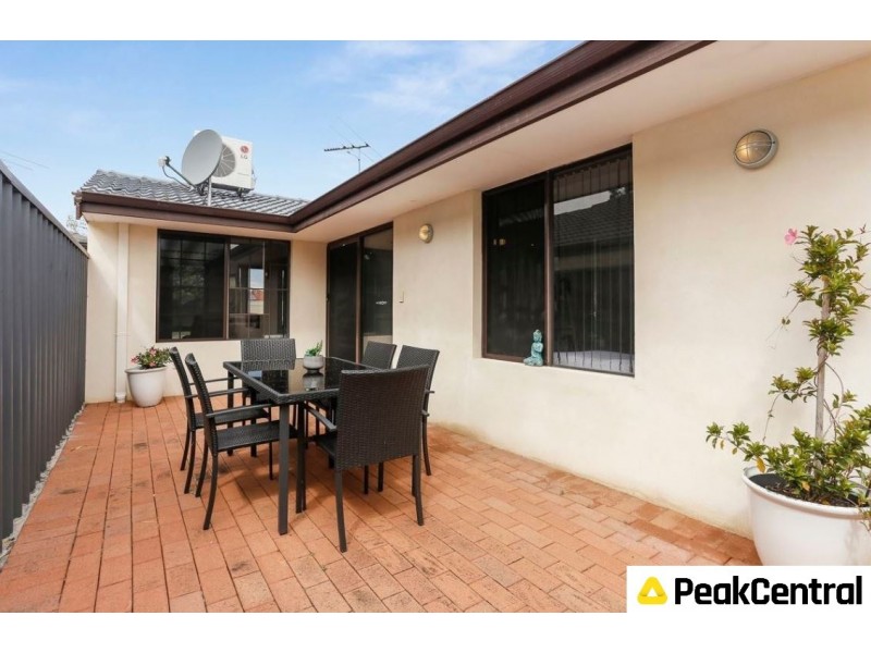 28 Blackthorn Road, Eden Hill WA 6054