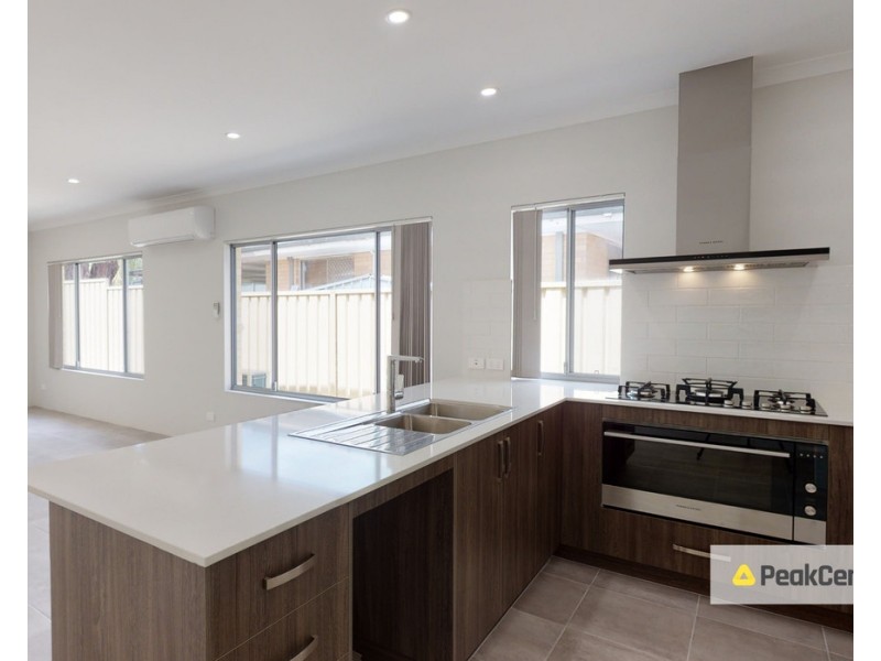 2 Brackley Road, Armadale WA 6112