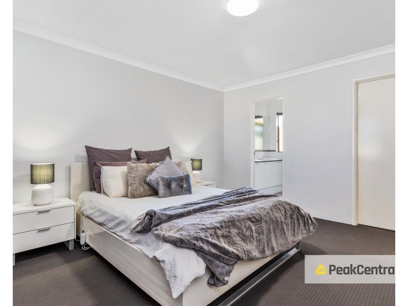 36 Twilight Mews, Aubin Grove WA 6164