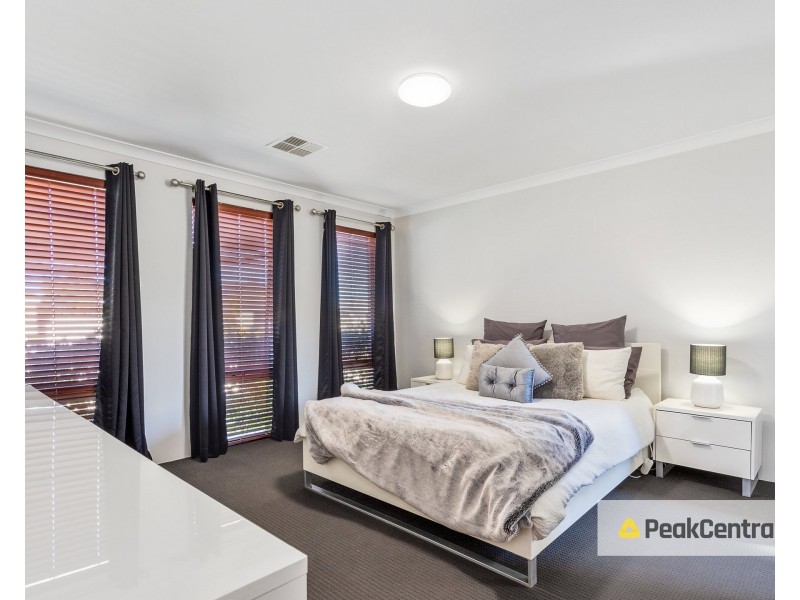 36 Twilight Mews, Aubin Grove WA 6164