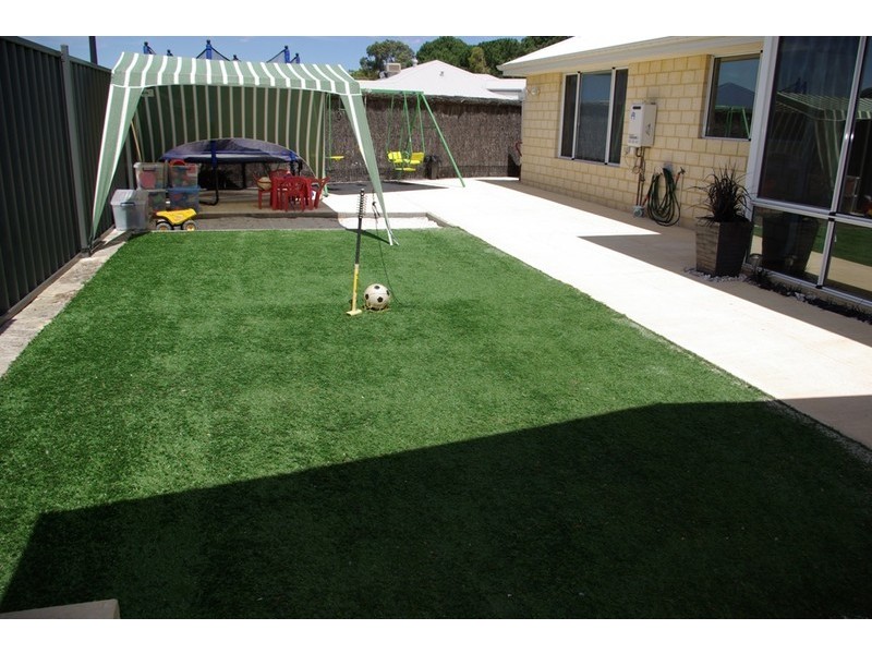 6 Kinship Way, Atwell WA 6164